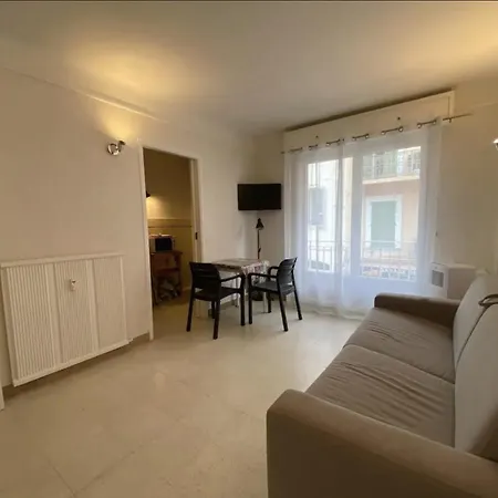 C048 Spacieux Proche Plages Et Palais Apartment Cannes
